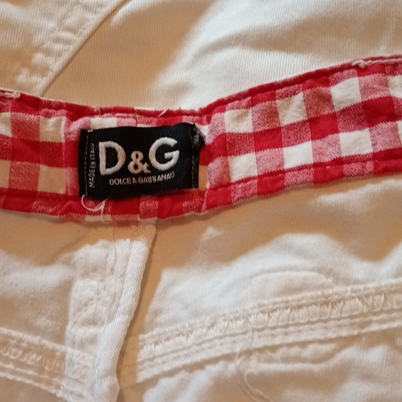 D&G Capris - Picture 4 of 5